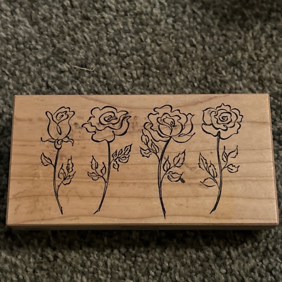 PSX 4 Stages of a Rose Bud to Full Bloom Wood Mounted Rubber Stamp K-2291 - Picture 3 of 7
